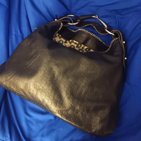 Gucci Bag. - Picture 2 of 9